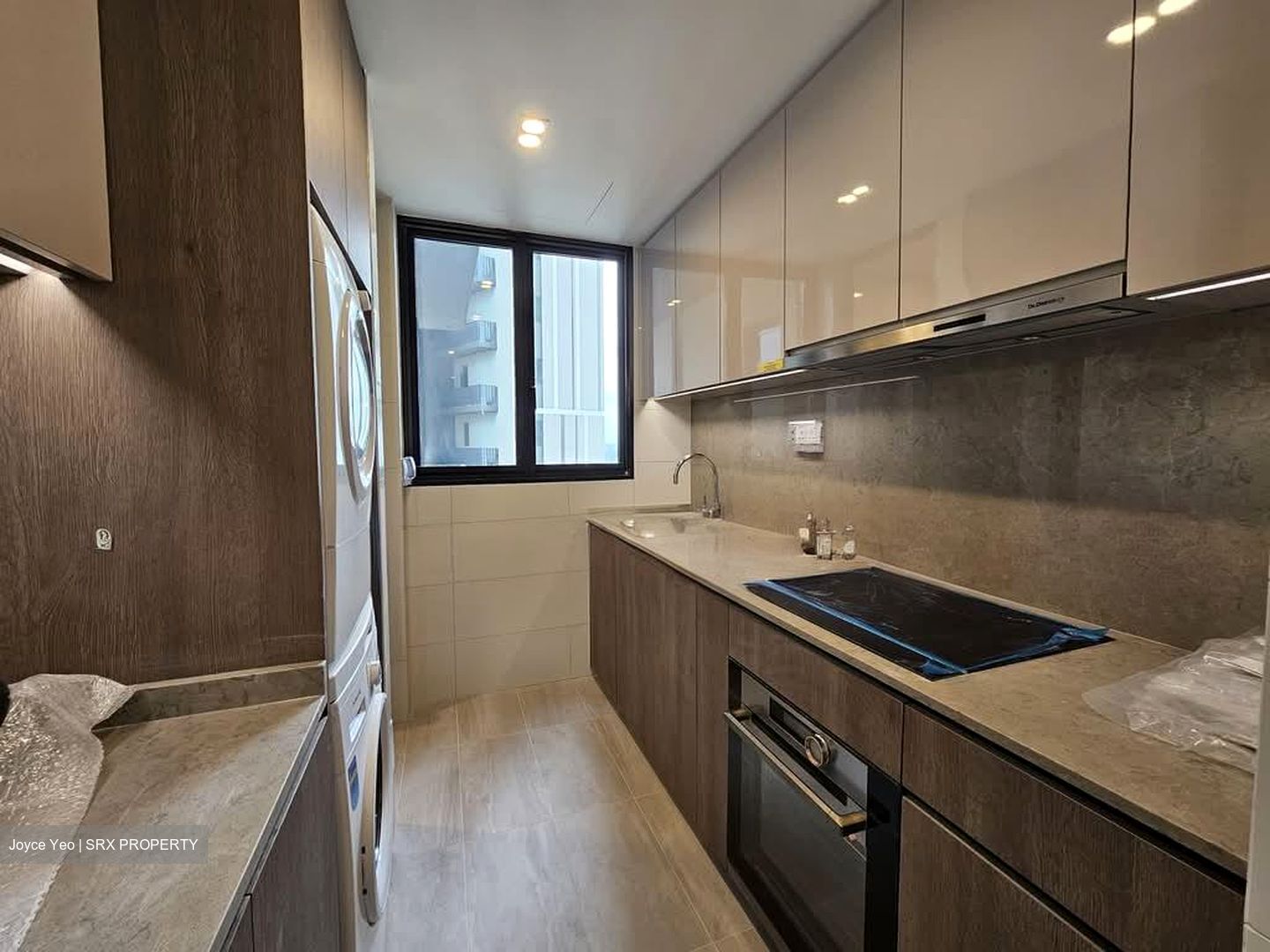 Avenue South Residence (D3), Apartment #576528531
